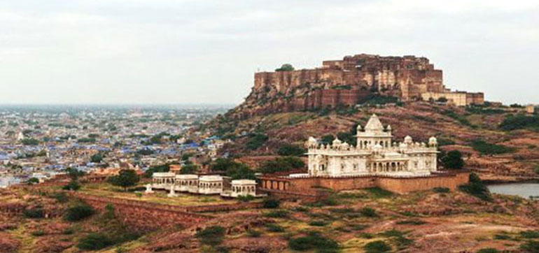 Mehrangarhfort&JaswantthadaLarge(R)70.jpg